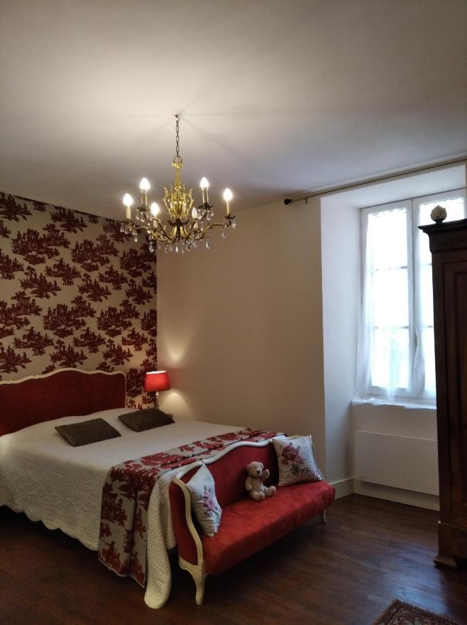 Le Logis De Saint Cyr Aparthotel Issoudun Exterior photo